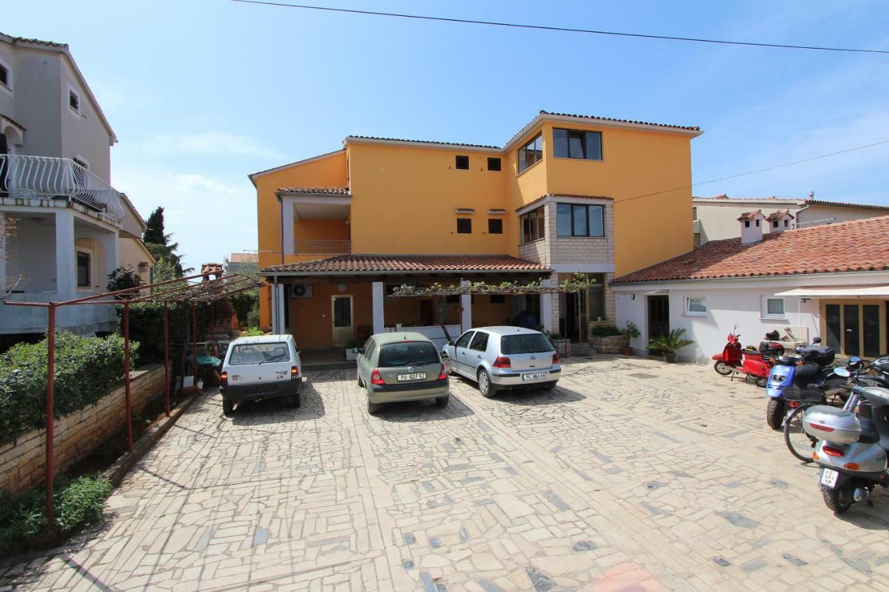 Apartments Malvina Rovinj Eksteriør billede