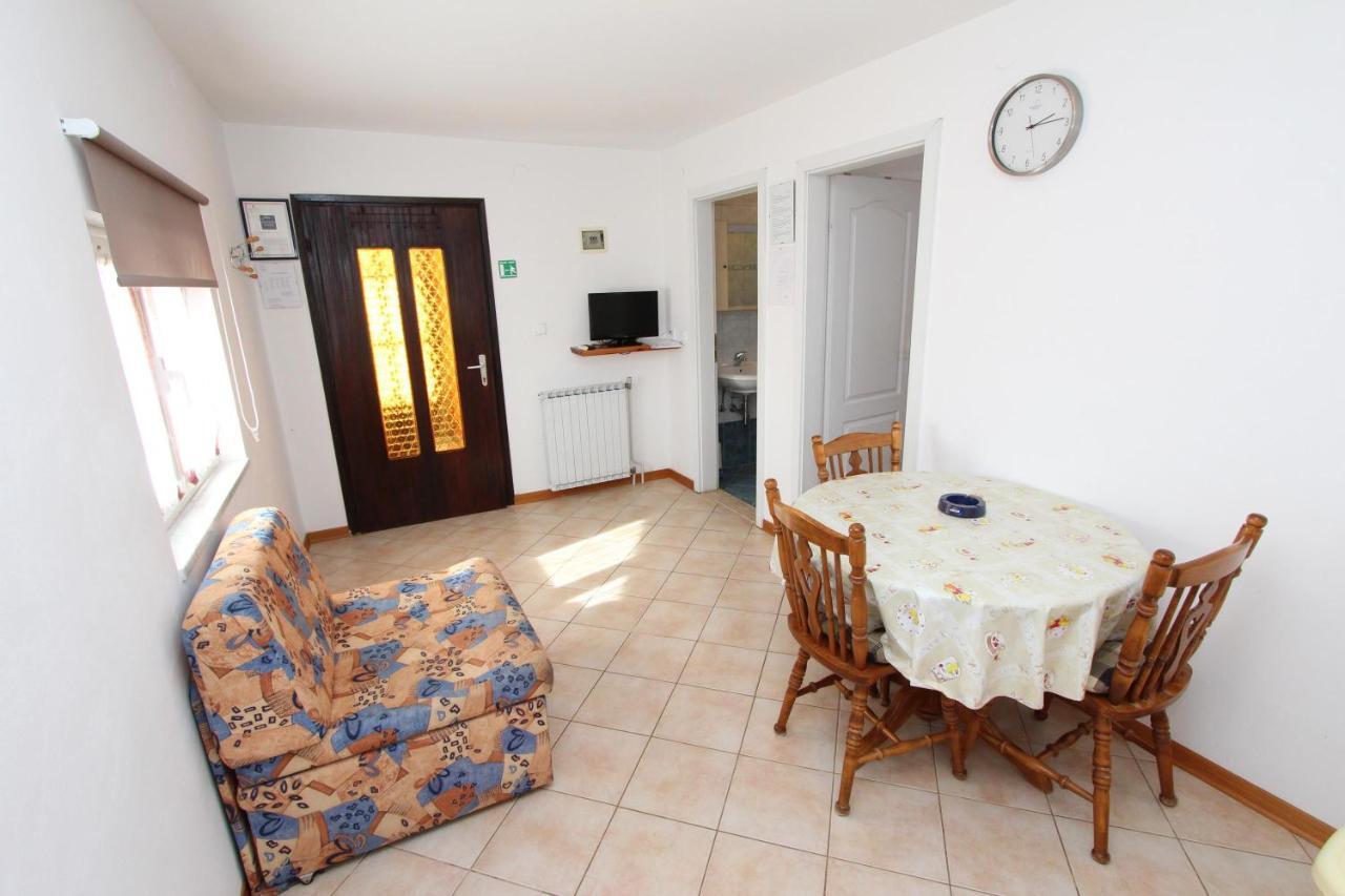 Apartments Malvina Rovinj Eksteriør billede