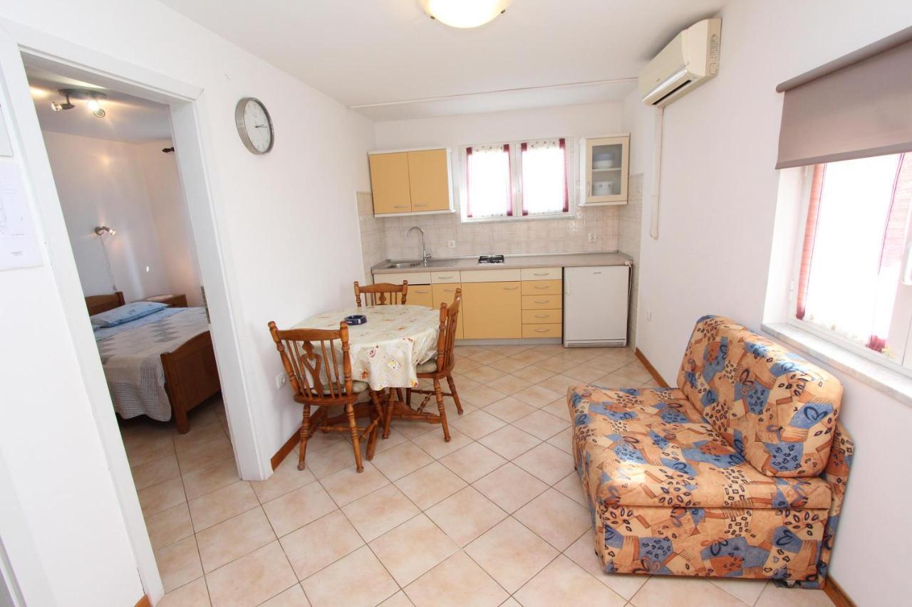 Apartments Malvina Rovinj Eksteriør billede